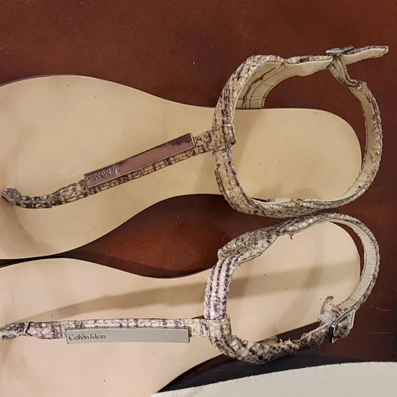 Calvin Klein Snakeskin Sandals Size 8.5 - Picture 2 of 8